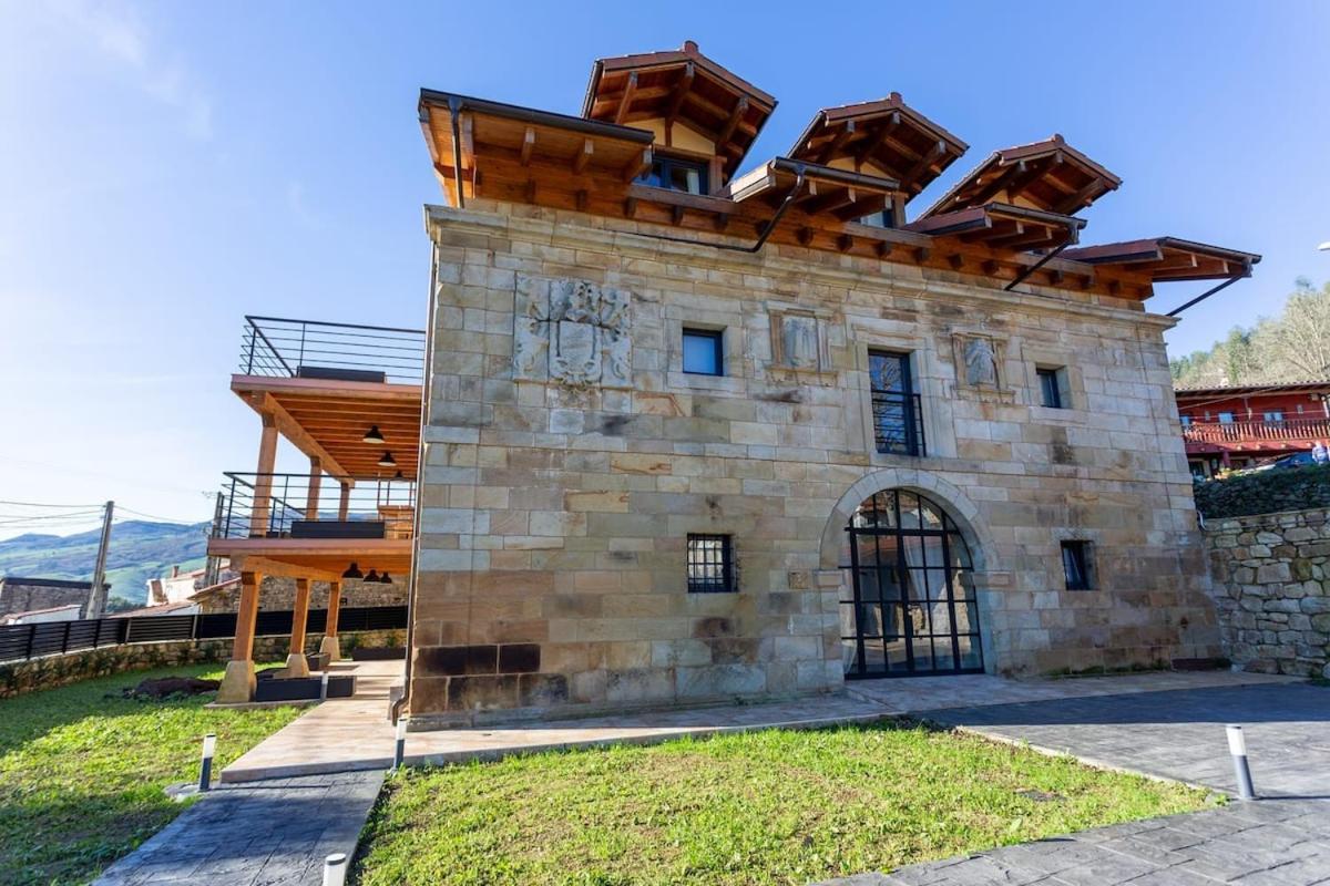Villafufre Sandonana Old Palace Lodge מראה חיצוני תמונה